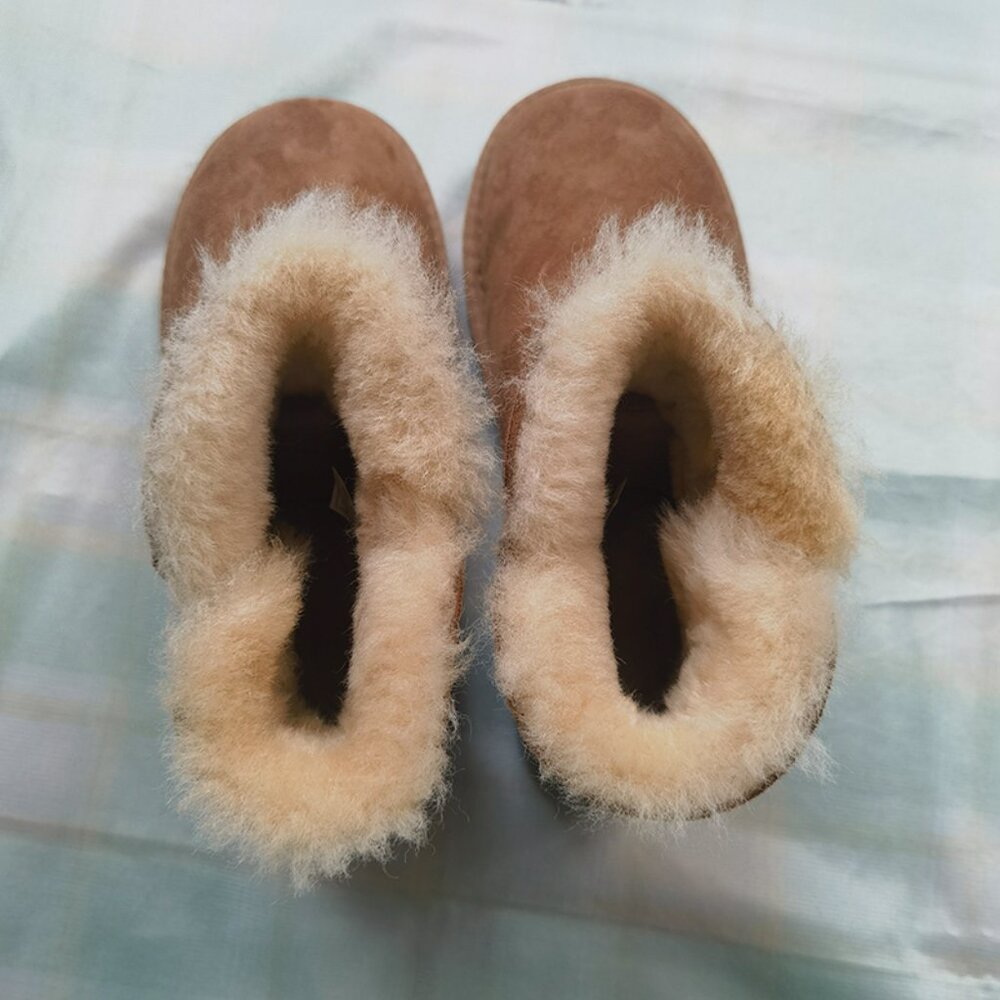 UGG Mini Bailey Button Series Snow Boots NWT - image 6